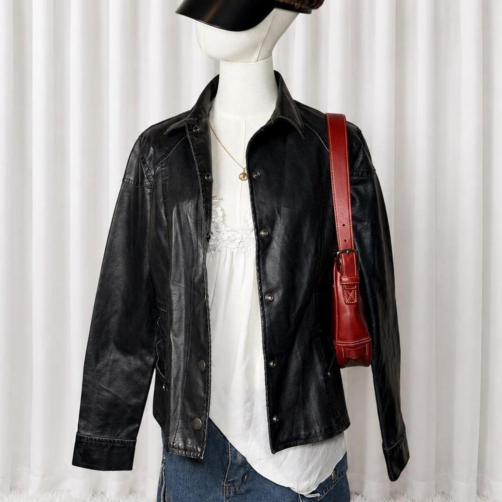 Vintage Y2K Black Leather Jacket